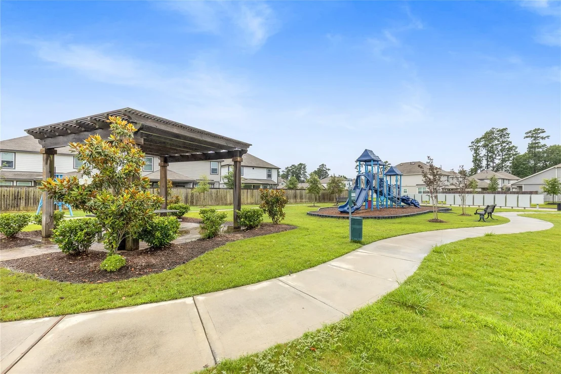 Photo of 3432 Wooded Lane