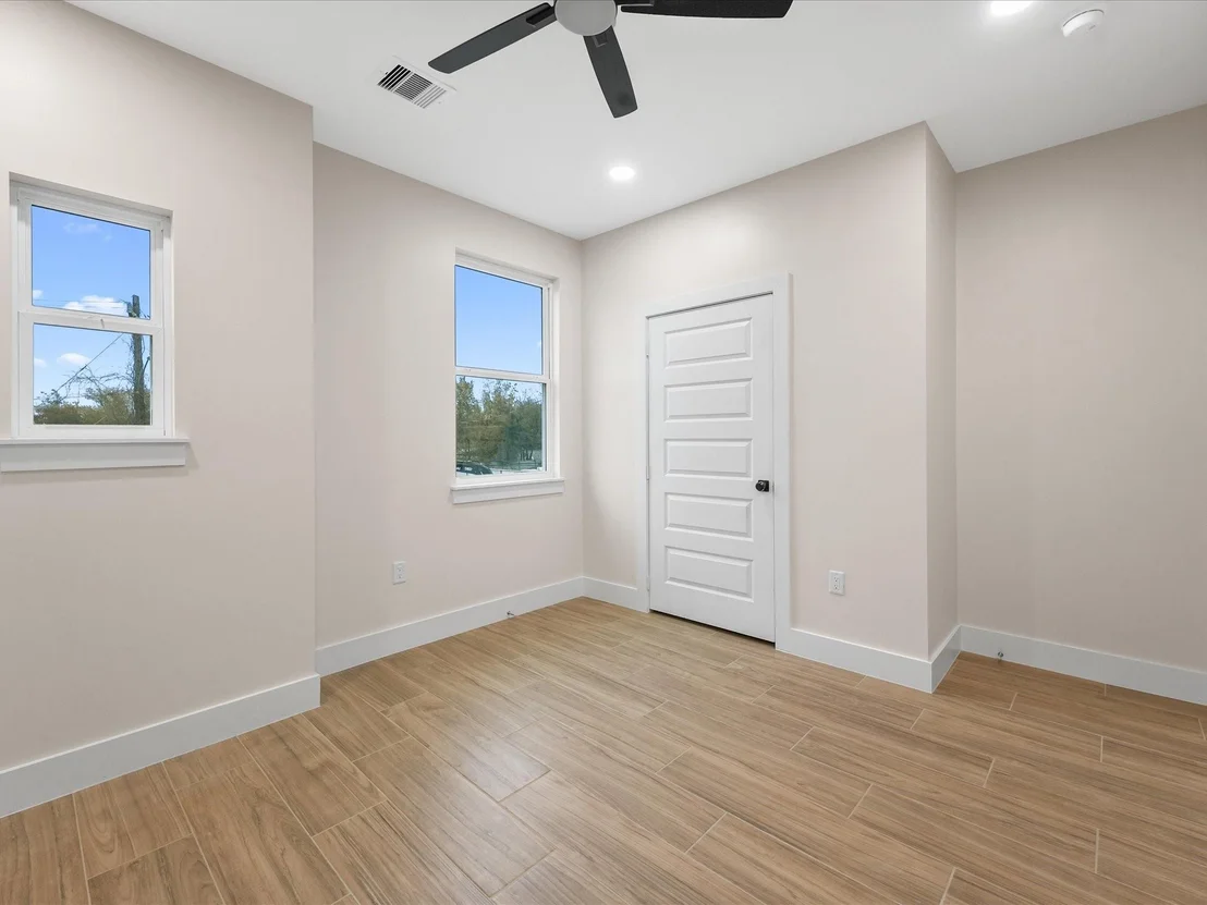 Photo of 2304 Langley Road