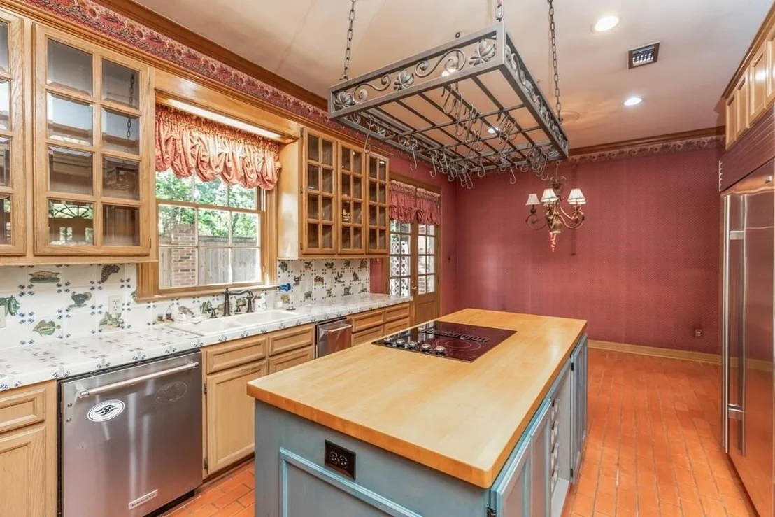 Photo of 725 Thomas Road