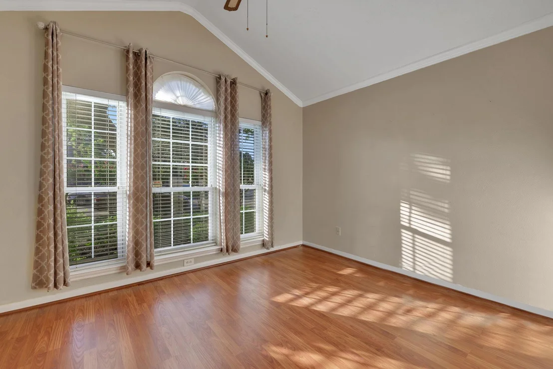 Photo of 6307 Cherry Run