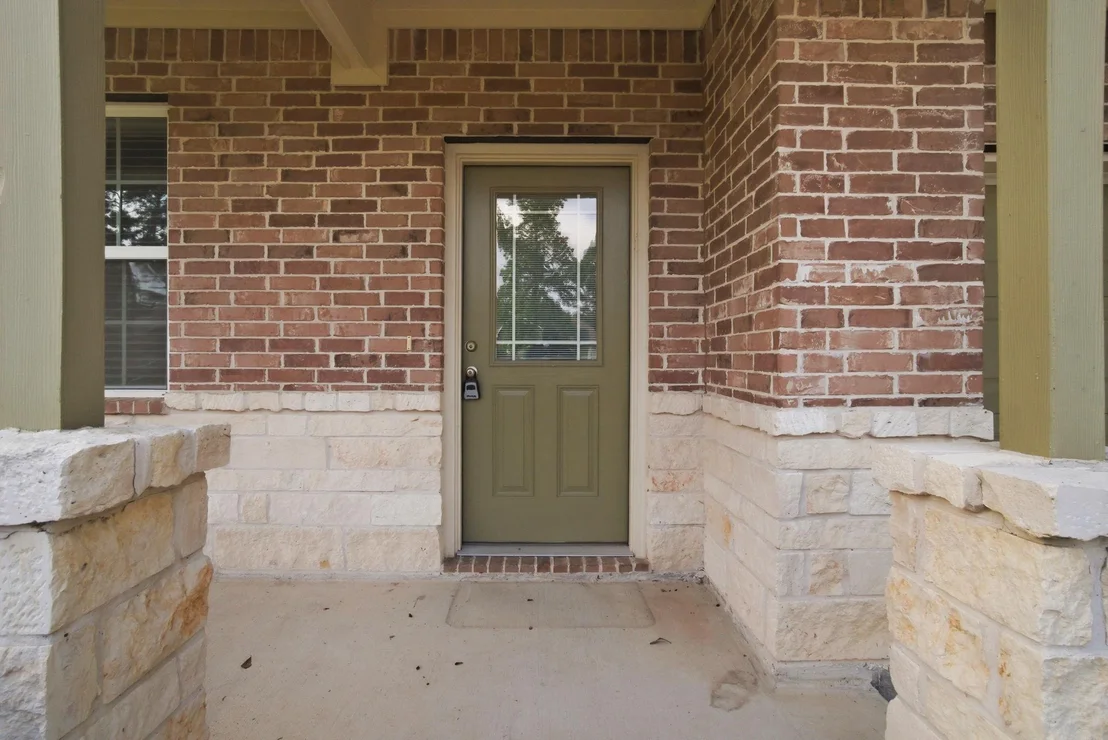 Photo of 984 Arbor Glen
