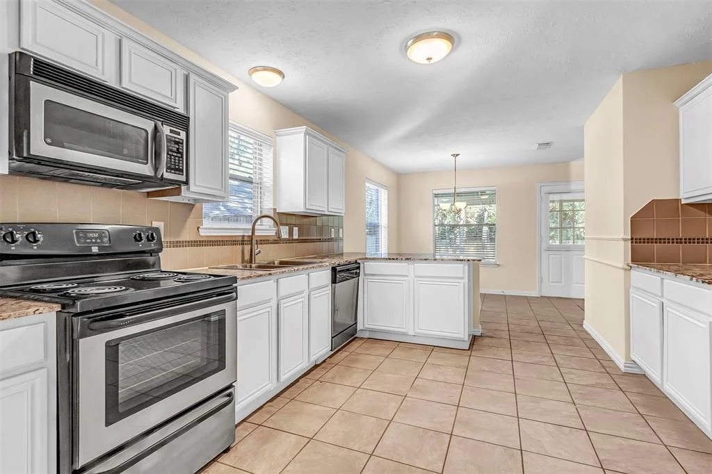 Photo of 28914 Ashbrook Lane