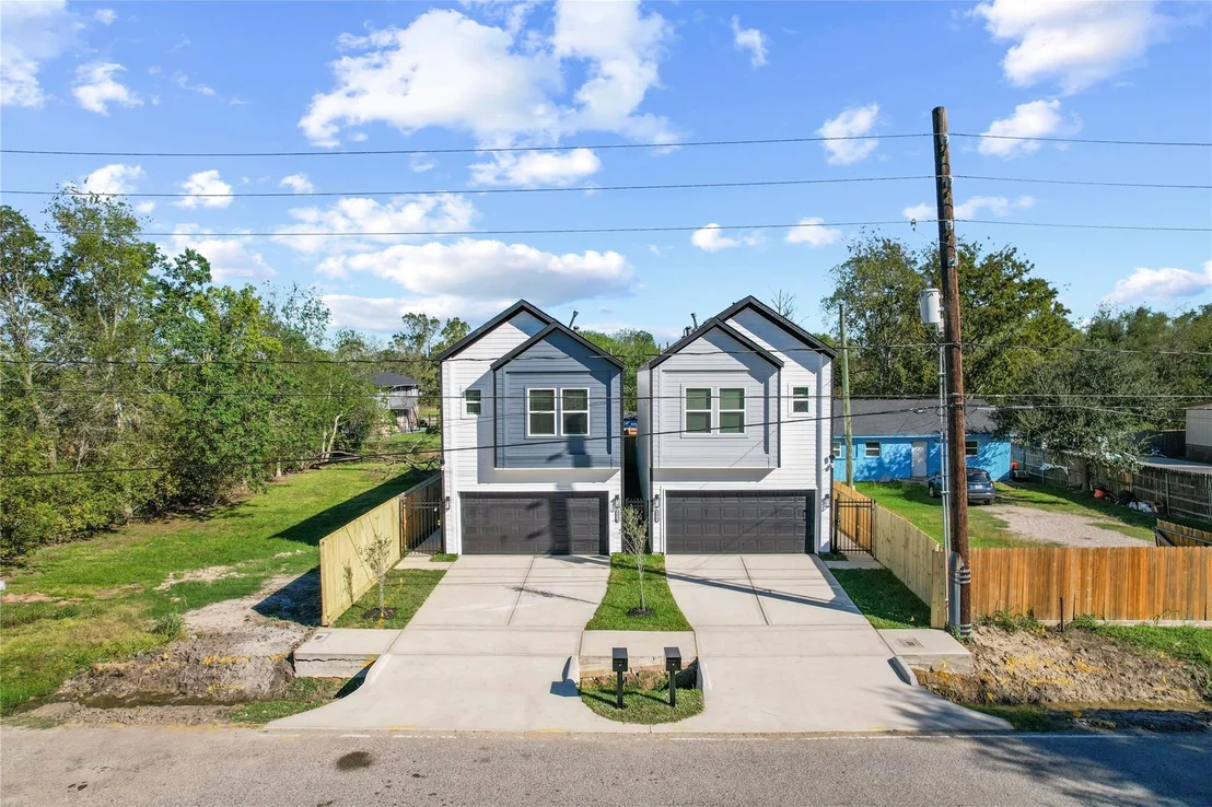 Photo of 9023 Comal Street