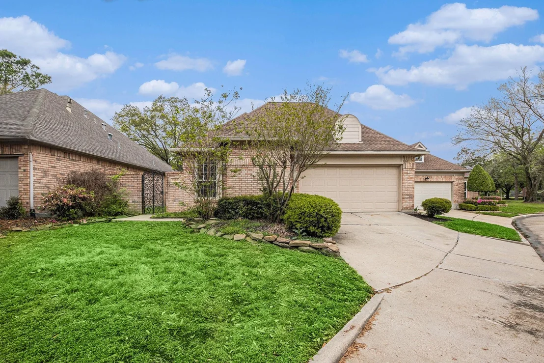 Photo of 4069 Heathersage Drive