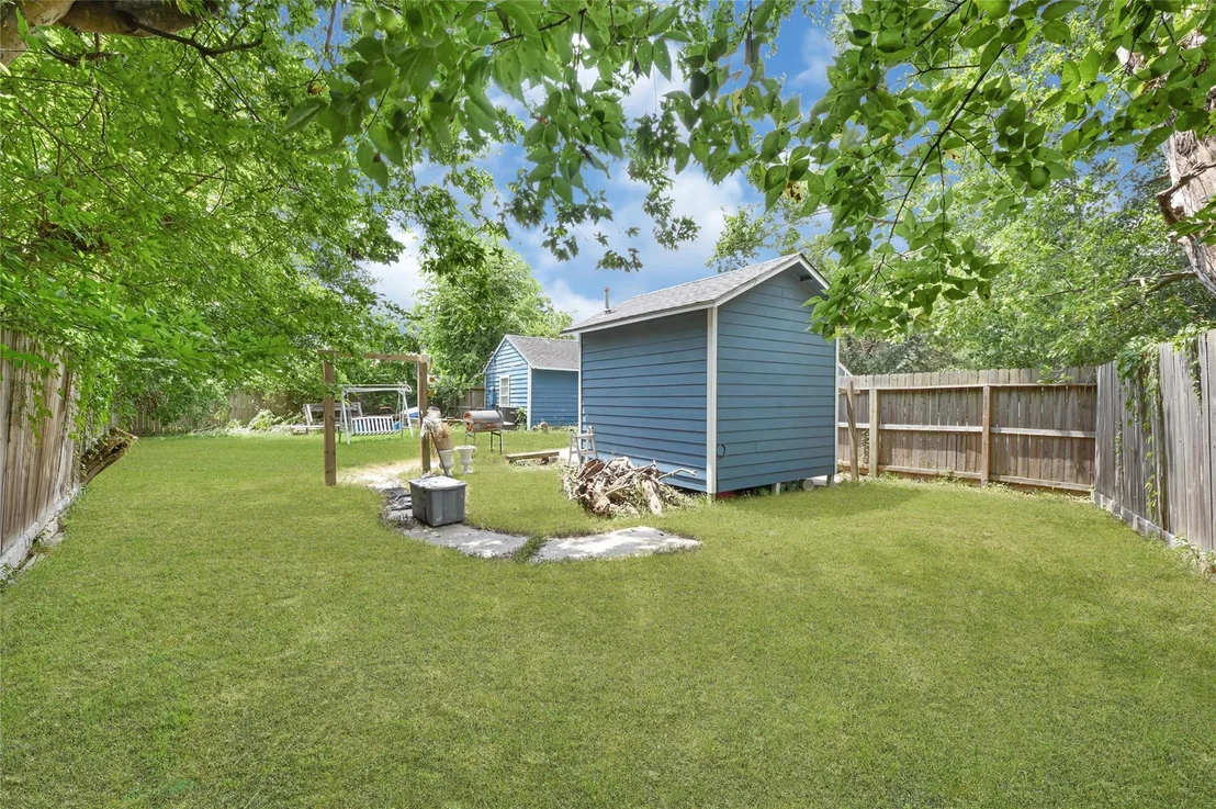 Photo of 3607 De Leon Street