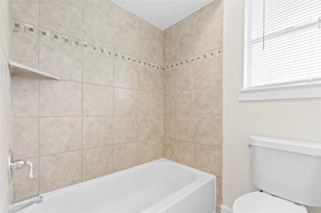 Photo of 2115 Pine Manor Drive