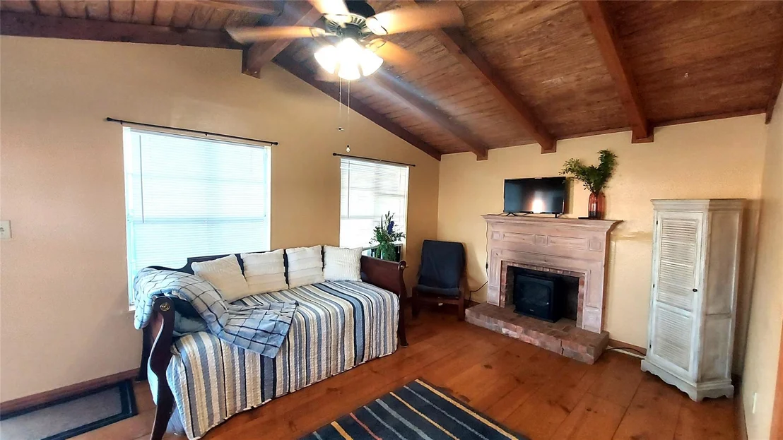 Photo of 123 Sandpiper Avenue