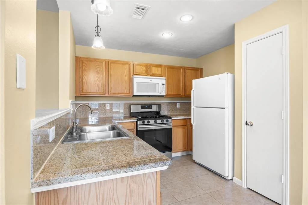 Photo of 7119 Grant Drive