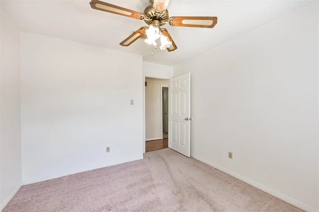 Photo of 17707 Smooth Rock Falls Drive