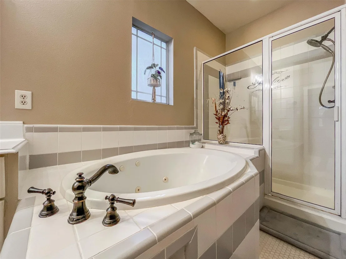 Photo of 157 Lower Borondo