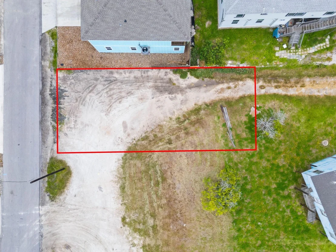 Photo of 4030 Summit Drive