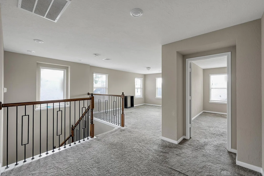 Photo of 1951 Parnevik Place