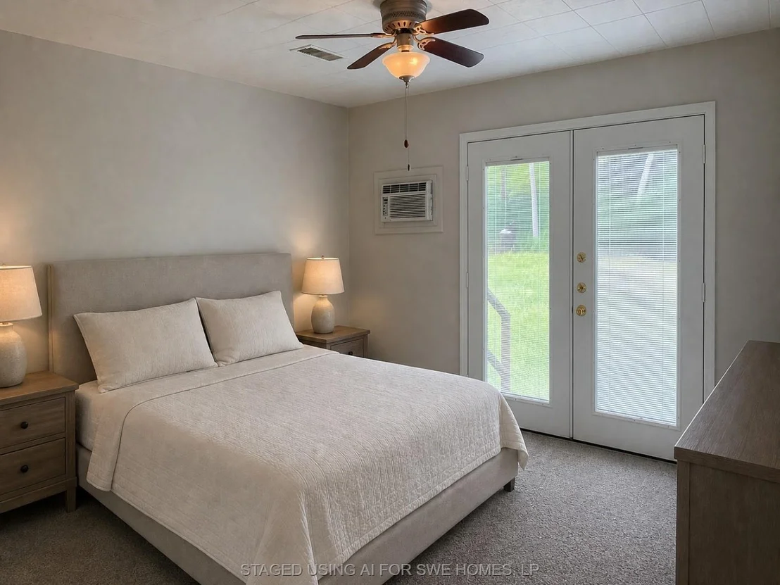 Photo of 122 S Circle Drive