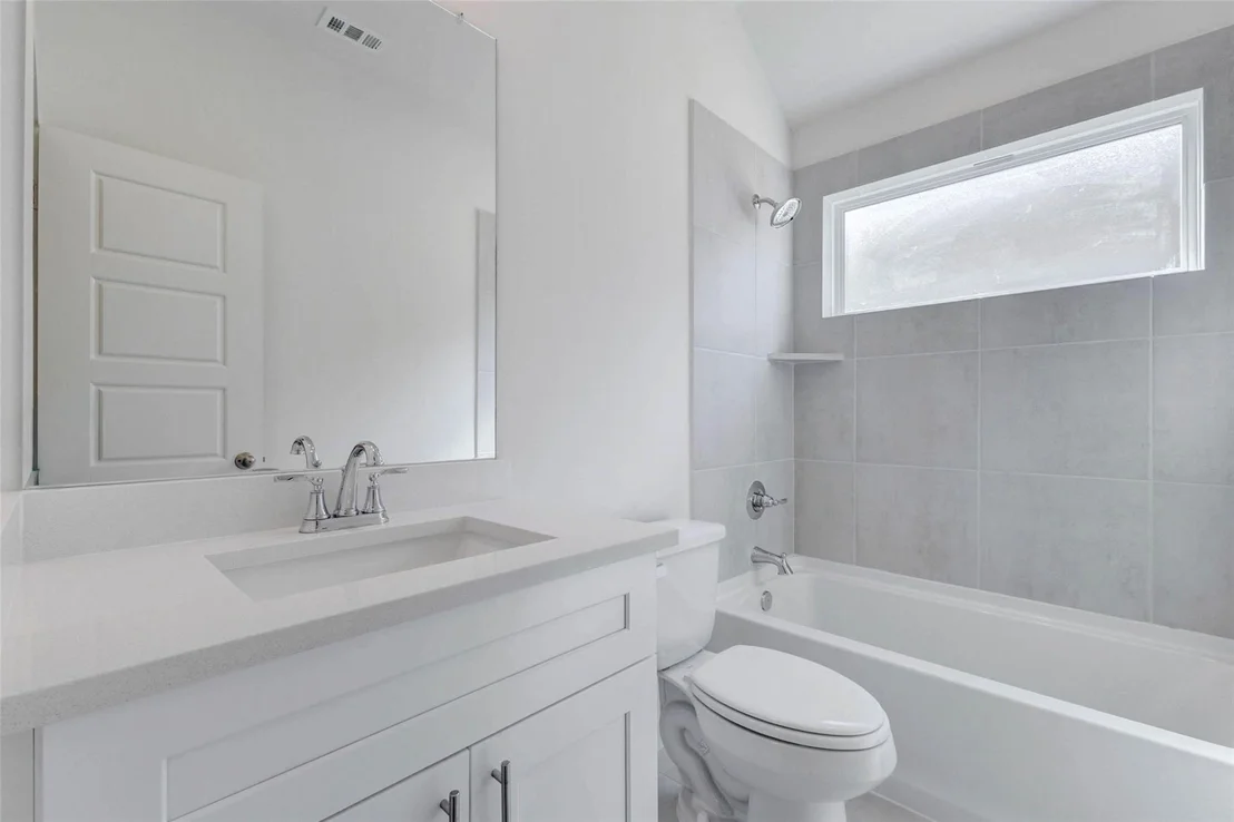 Photo of 6467 Escondido Drive