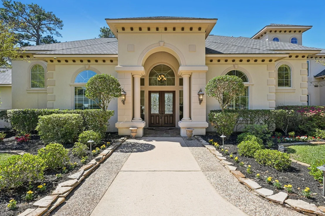 Photo of 51 Sandown Park Drive
