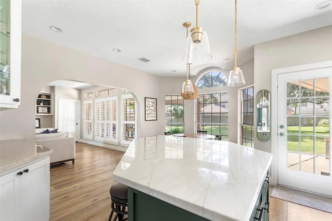 Photo of 15615 Wildwood Run