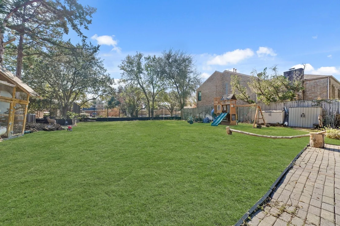 Photo of 11754 Riverview Drive
