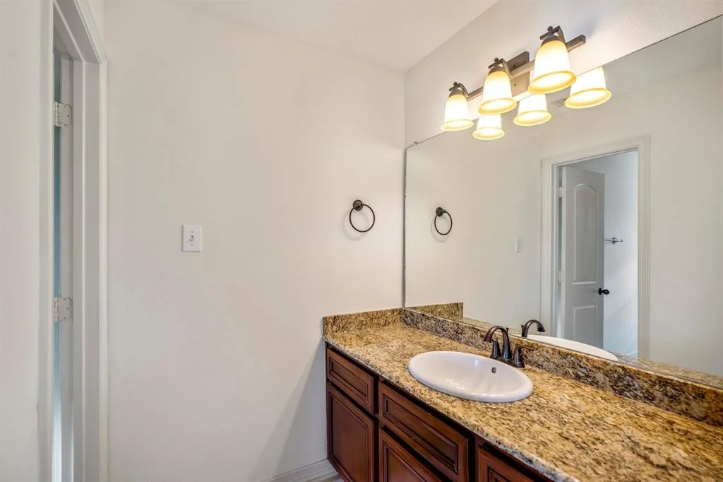 Photo of 2437 Fawnlake Circle
