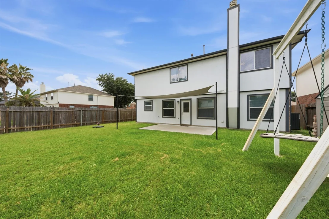 Photo of 2446 Halstead Drive