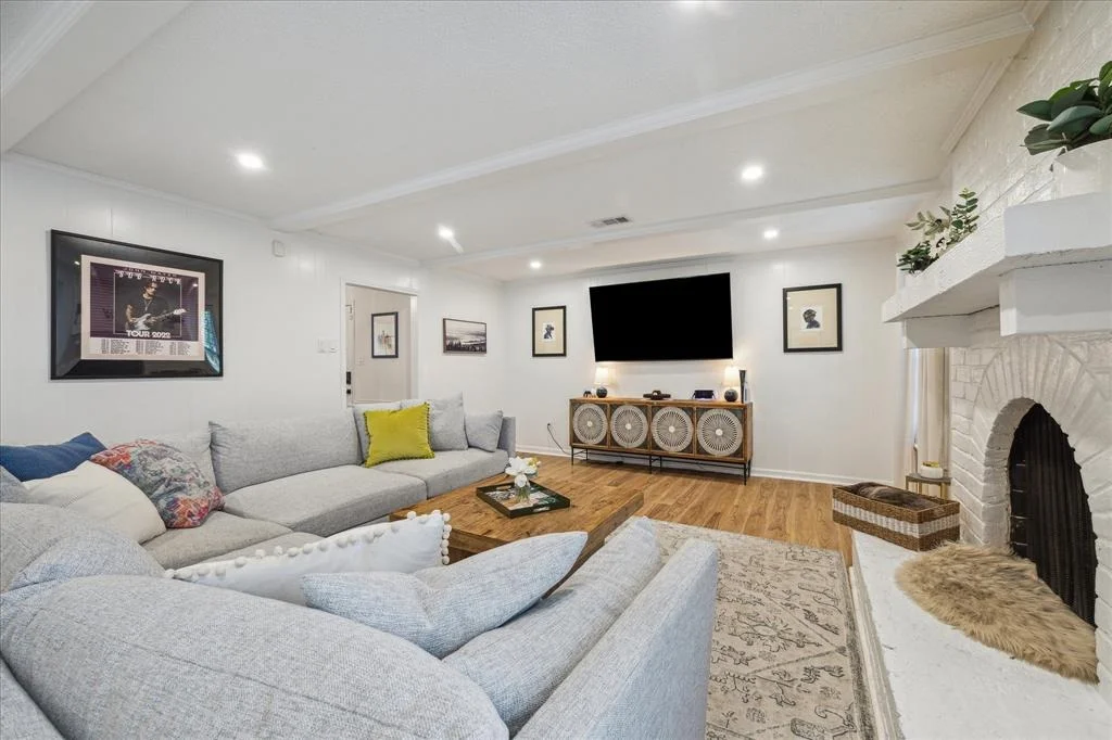 Photo of 5818 Templegate Drive