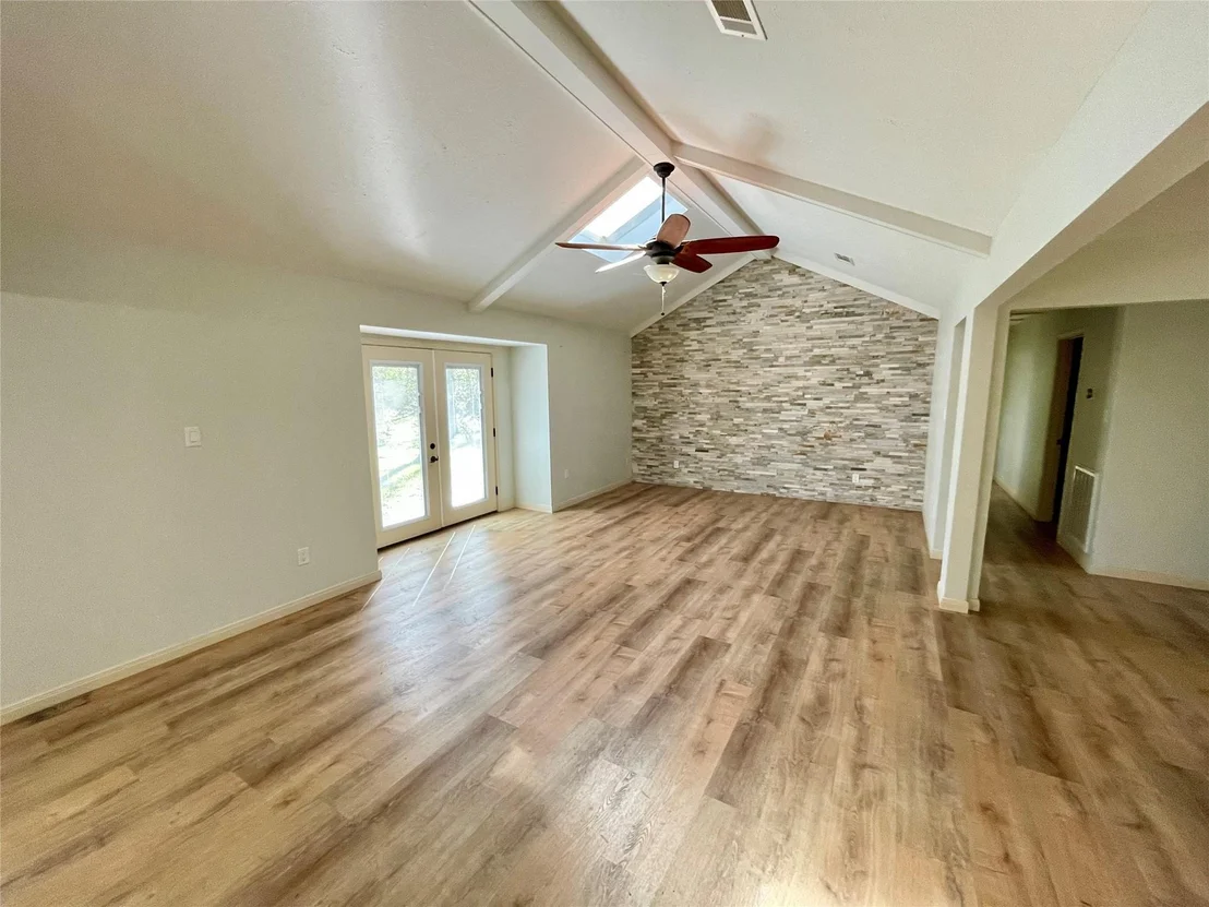 Photo of 216 Woerner Road