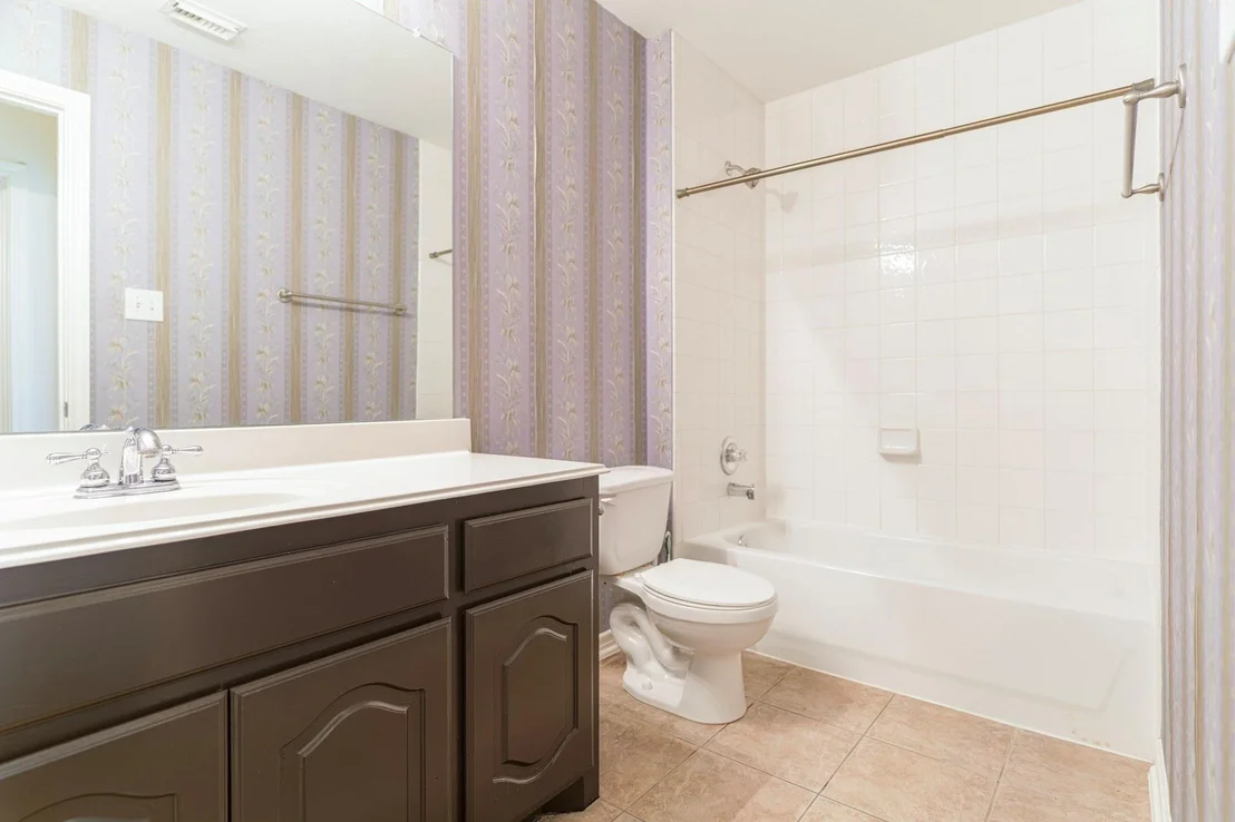 Photo of 1230 Riverchase Drive