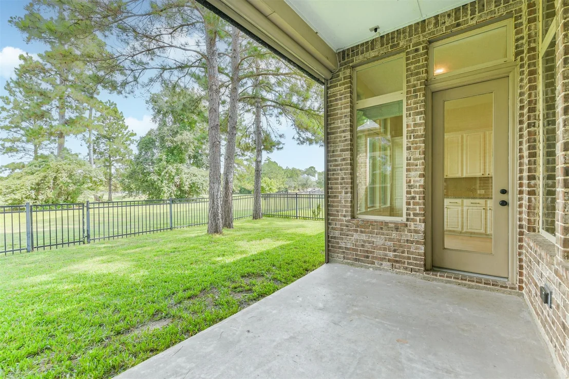 Photo of 8153 Threadtail Street