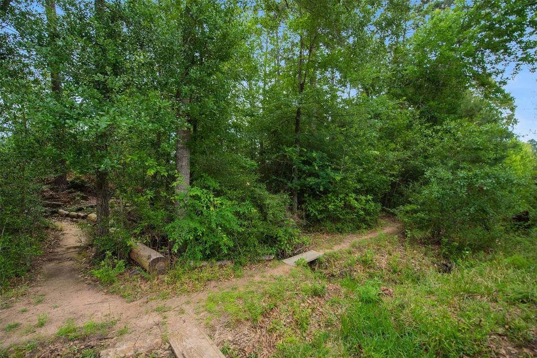 Photo of 23038 Creek Park Drive