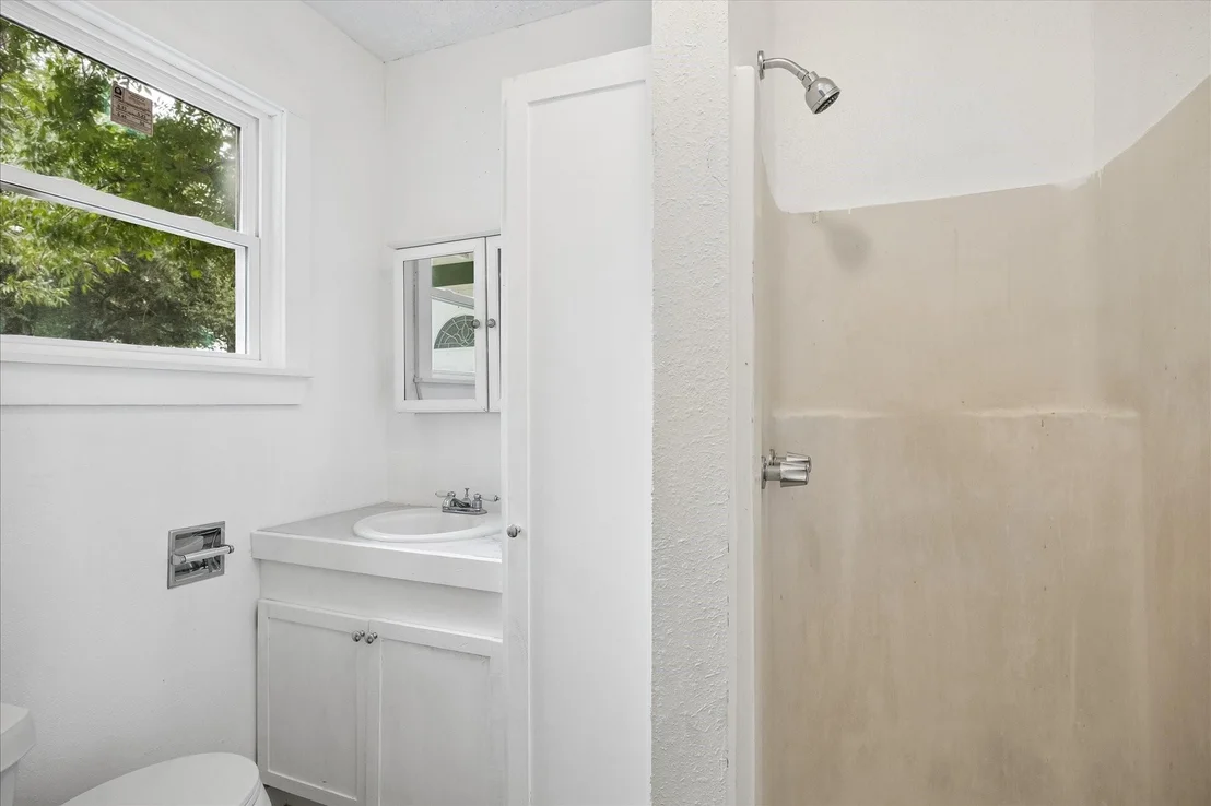 Photo of 707 Oleander