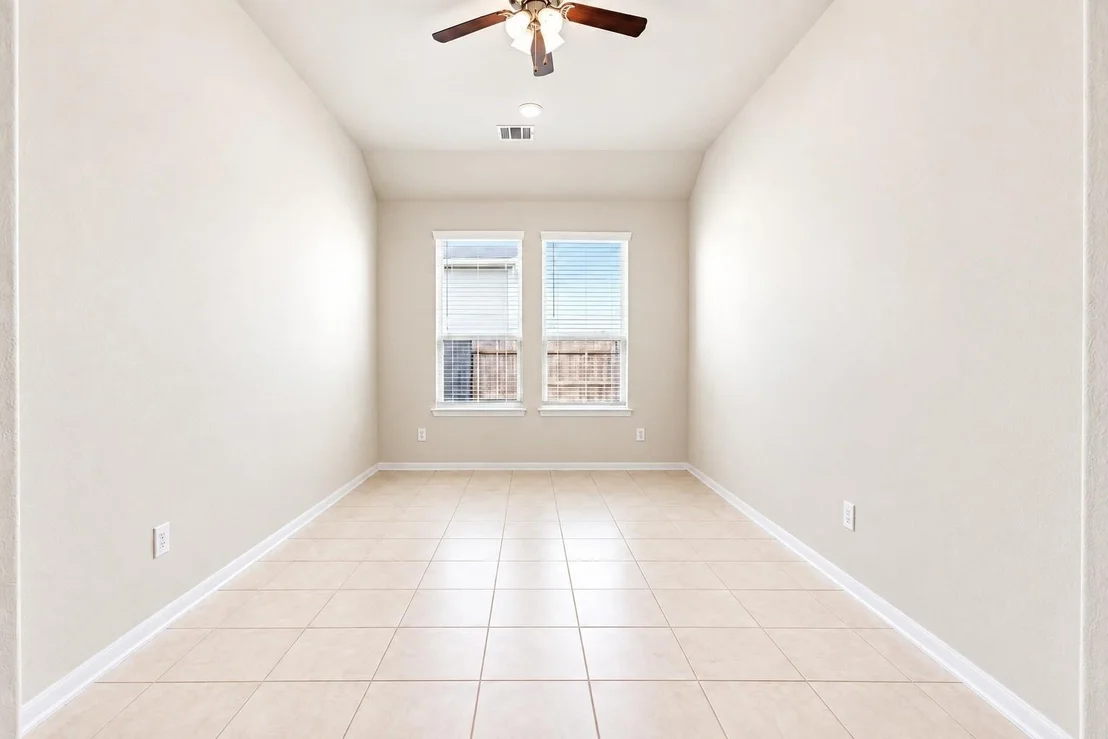 Photo of 28934 Canyon Oak Drive