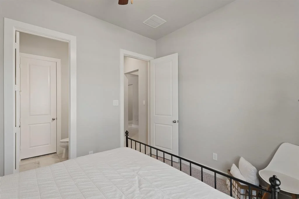 Photo of 28307 Emerald Bend