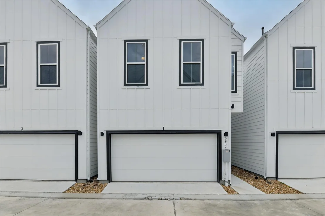 Photo of Unit C at 9902 Clark Road