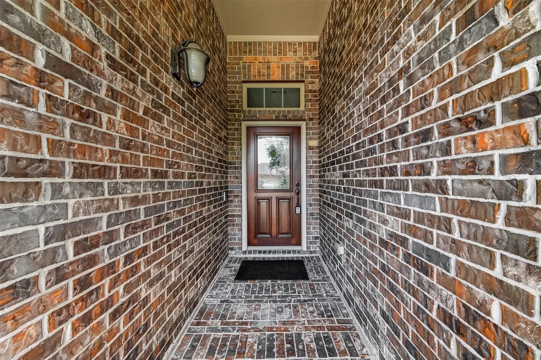 Photo of 6015 Baileys Run Lane