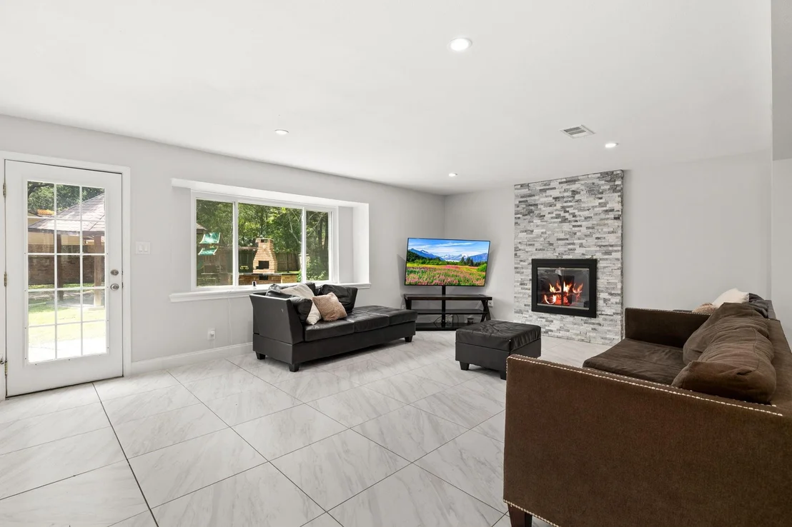Photo of 2114 Briargreen Drive
