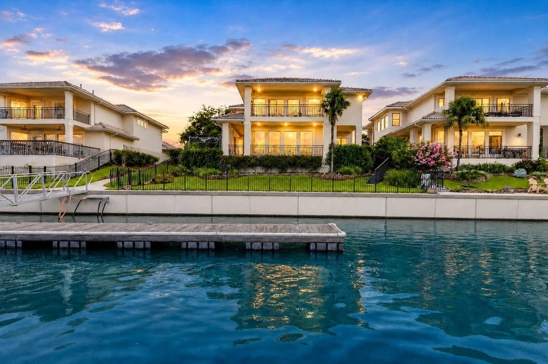 Photo of 411 Harborside Way