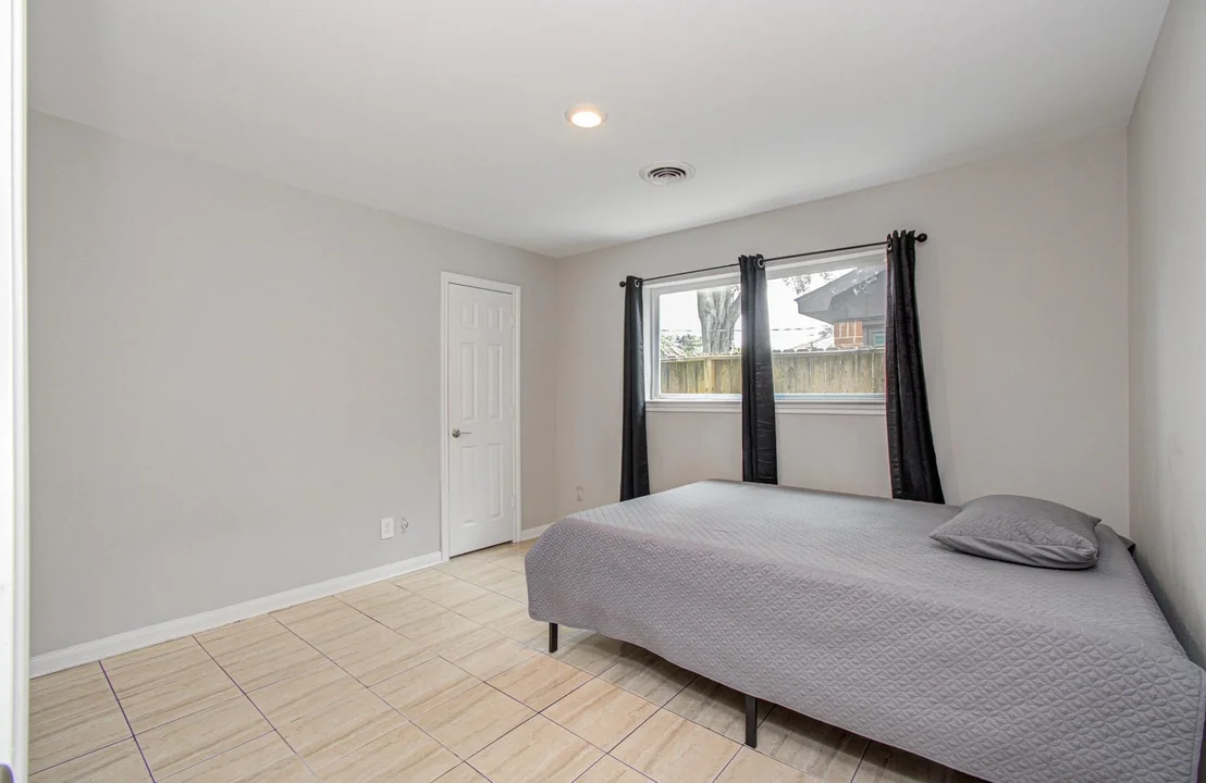 Photo of 8530 Rowan Lane