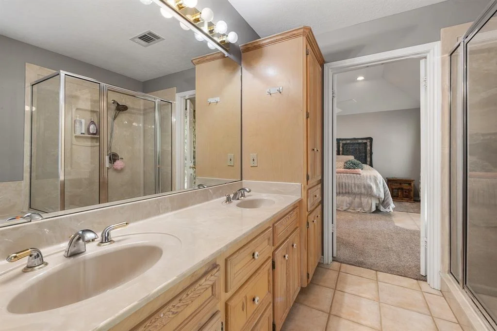 Photo of 236 N Golfview Drive