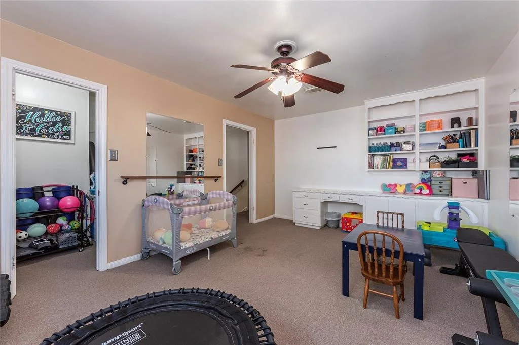 Photo of 10122 Shady River Drive