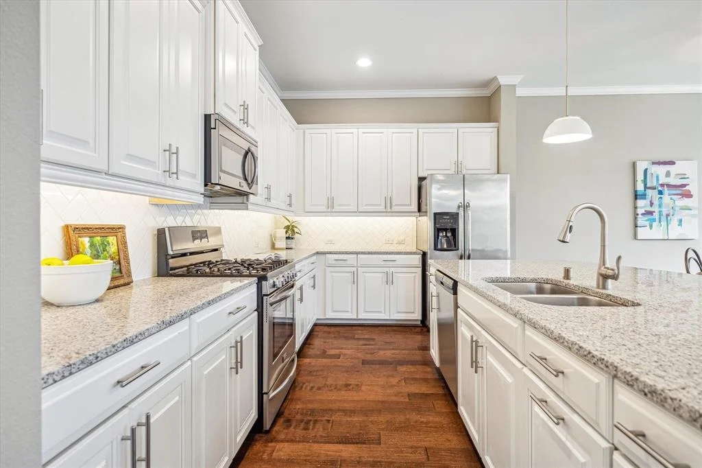 Photo of 8823 Narrow Leaf Street
