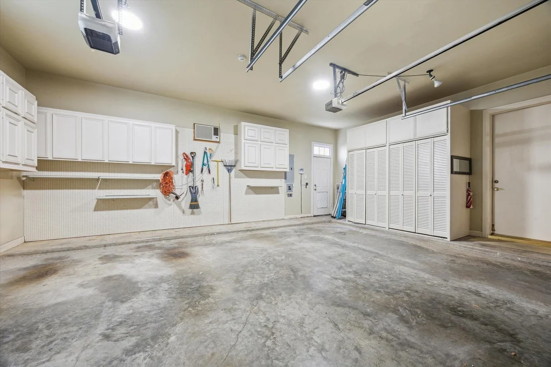 Photo of 2514 Westgate Drive