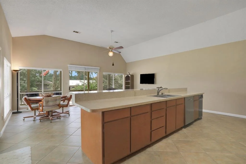 Photo of 63 Harbour Row Drive
