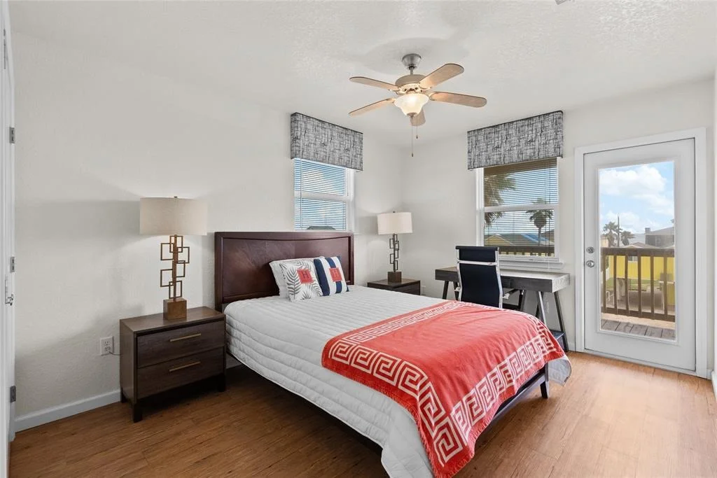 Photo of 406 Sea Shell