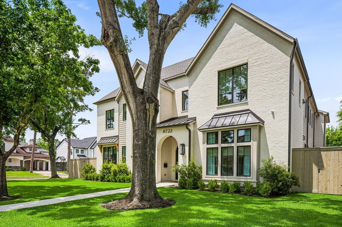 Photo of 8722 Lupton Lane