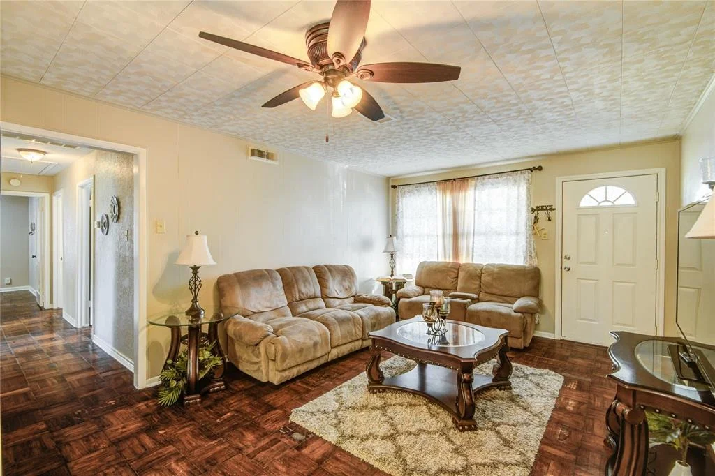 Photo of 131 Laurel Street