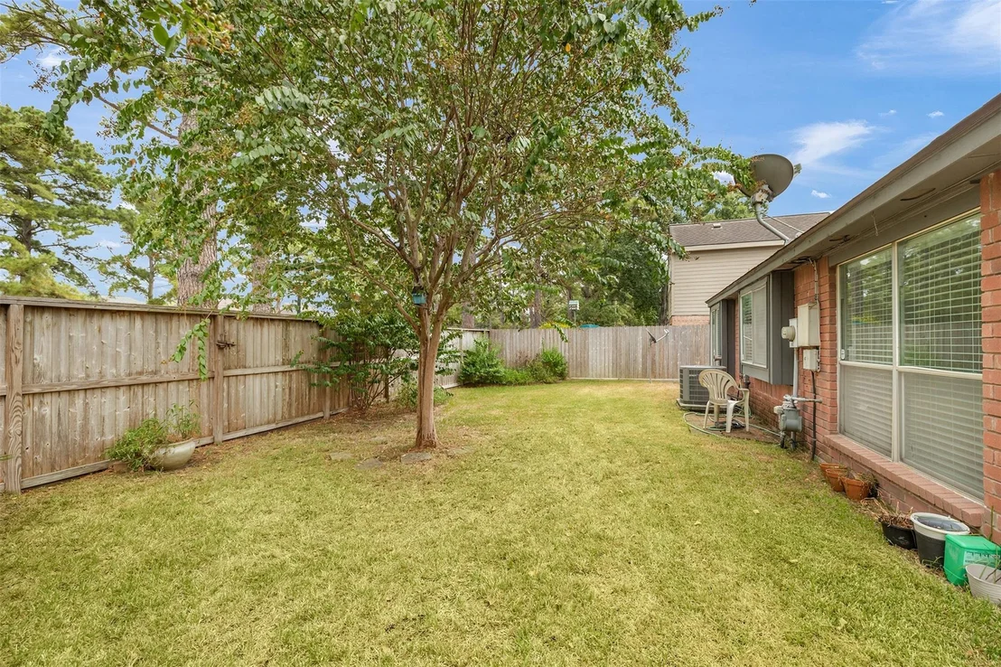 Photo of 16334 Chimneystone Drive