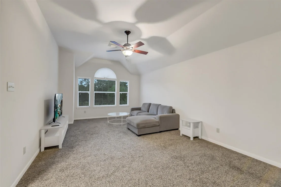 Photo of 30214 Vinebriar Drive