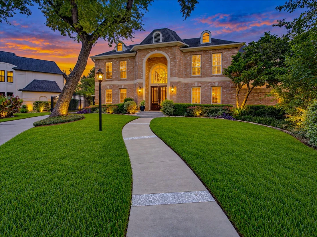 Photo of 814 Spear Point Cove