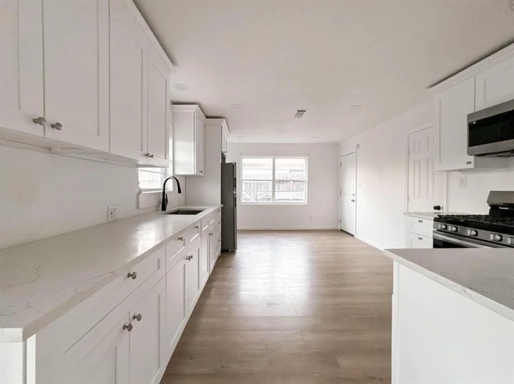 Photo of 6301 Rowan Lane