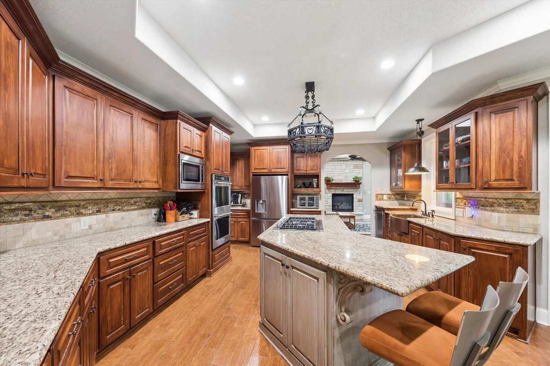Photo of 10332 Crown Ranch Boulevard