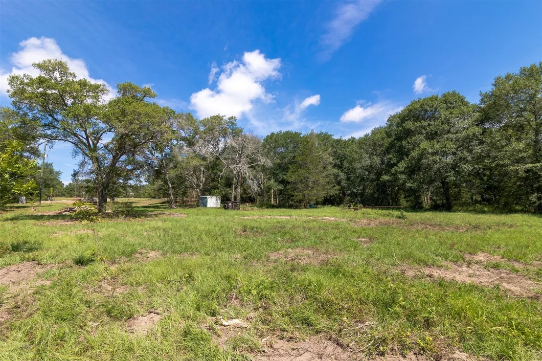 Photo of 27108 Highway 6